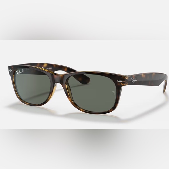 Ray-Ban Accessories - Ray-Ban NWT New Wayfarer sunglasses